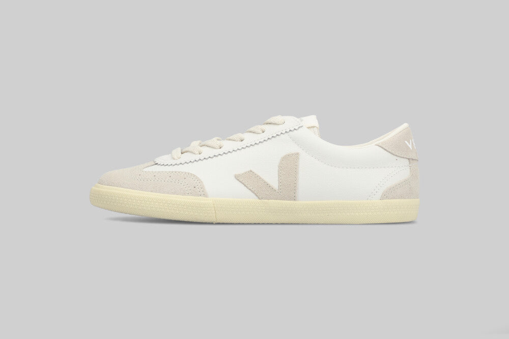 Women's Veja Volley 'White' - VO2003852A
